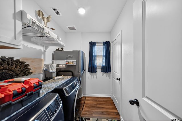 7836 Freestone Dr, Bullard, TX 75757