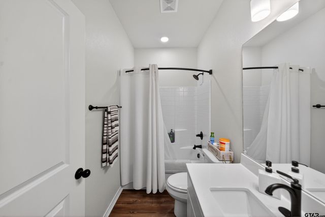 7836 Freestone Dr, Bullard, TX 75757