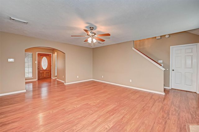 2807 Burgess Hill Court, Pearland, TX 77584