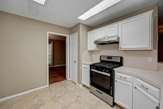 2807 Burgess Hill Court, Pearland, TX 77584