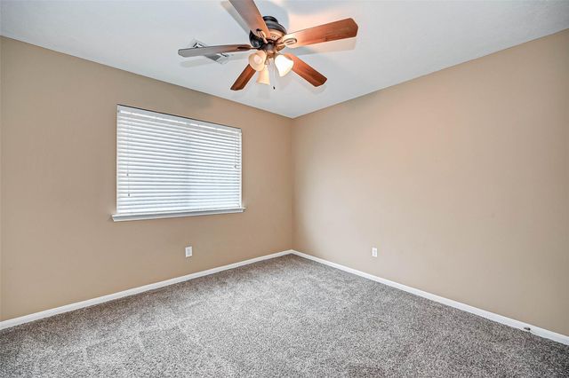 2807 Burgess Hill Court, Pearland, TX 77584