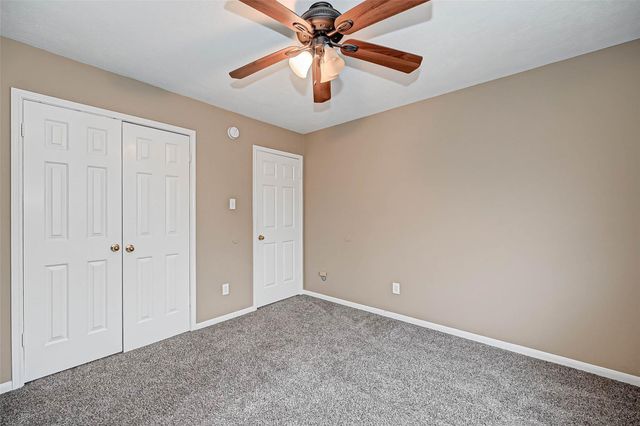 2807 Burgess Hill Court, Pearland, TX 77584