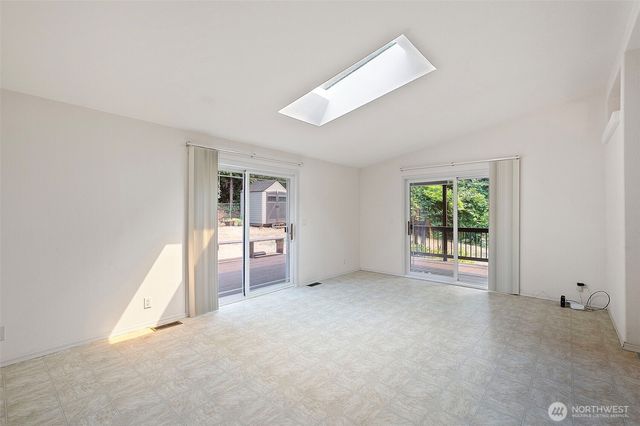 10088 Fairview Boulevard SW, Port Orchard, WA 98367