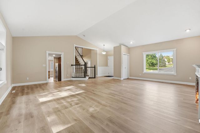 17399 Ridgewood Court, Prior Lake, MN 55372