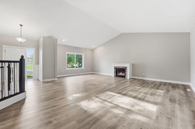 17399 Ridgewood Court, Prior Lake, MN 55372