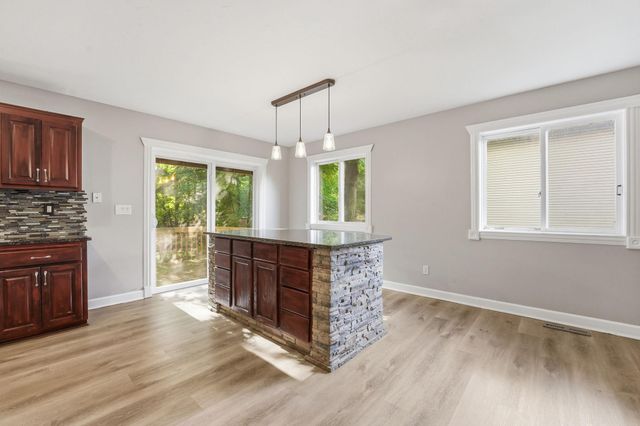 17399 Ridgewood Court, Prior Lake, MN 55372