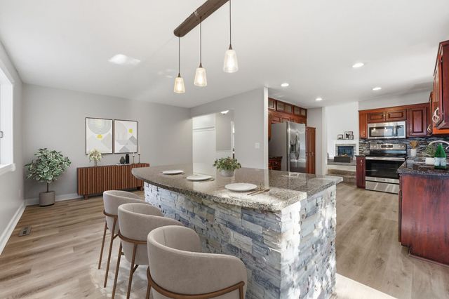 17399 Ridgewood Court, Prior Lake, MN 55372