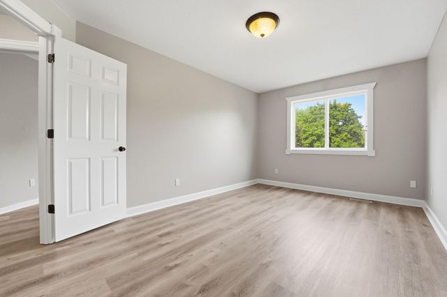 17399 Ridgewood Court, Prior Lake, MN 55372