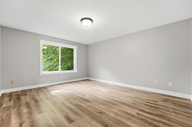 17399 Ridgewood Court, Prior Lake, MN 55372