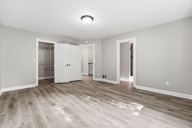 17399 Ridgewood Court, Prior Lake, MN 55372