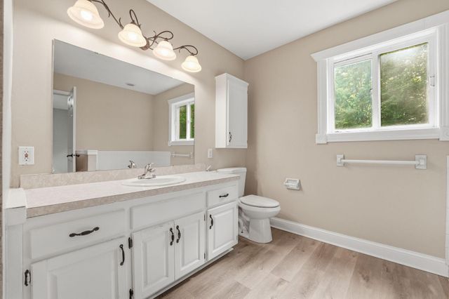 17399 Ridgewood Court, Prior Lake, MN 55372