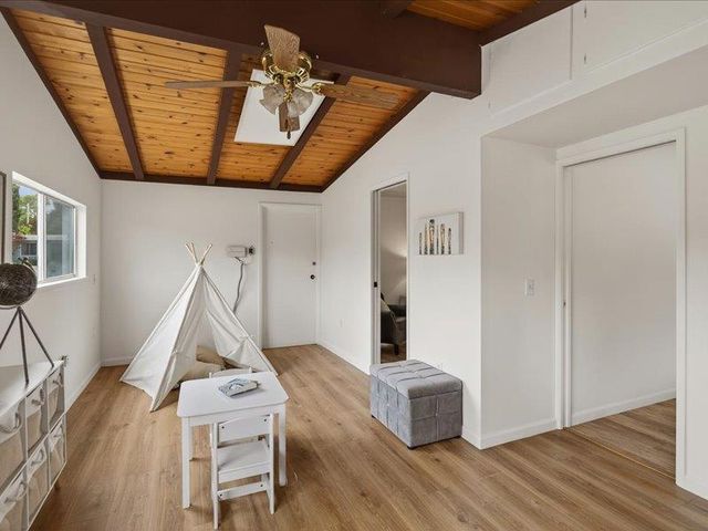 10525 Barnhart Court, Cupertino, CA 95014