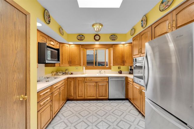 21W200 North Lane, Itasca, IL 60143