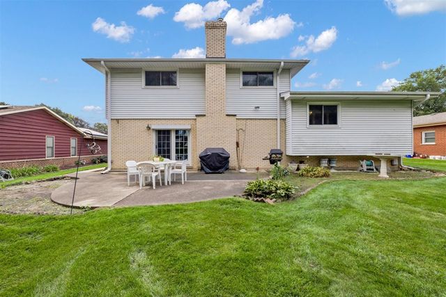 21W200 North Lane, Itasca, IL 60143