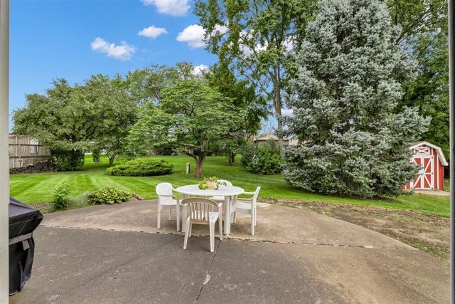 21W200 North Lane, Itasca, IL 60143