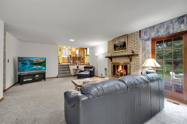 21W200 North Lane, Itasca, IL 60143