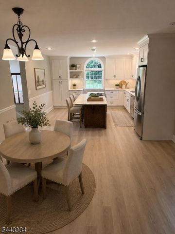 15 Deerhead Dr, Bridgewater Twp., NJ 08807