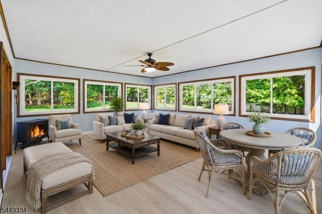 15 Deerhead Dr, Bridgewater Twp., NJ 08807