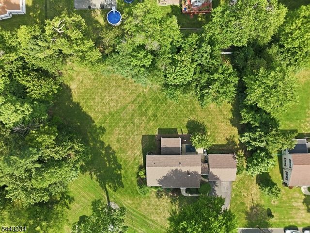 15 Deerhead Dr, Bridgewater Twp., NJ 08807
