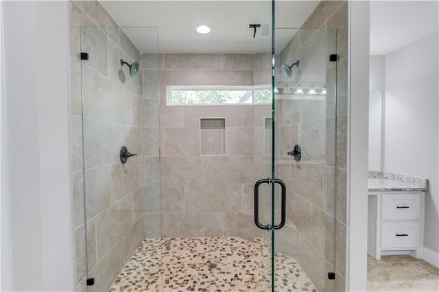3350 Lanier Circle, Gainesville, GA 30506