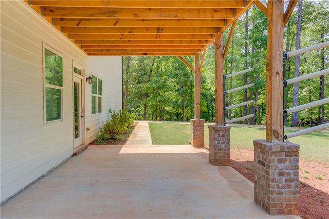 3350 Lanier Circle, Gainesville, GA 30506