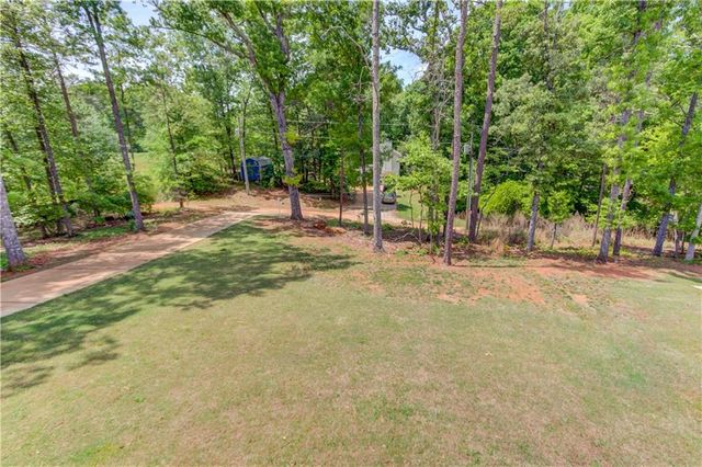 3350 Lanier Circle, Gainesville, GA 30506
