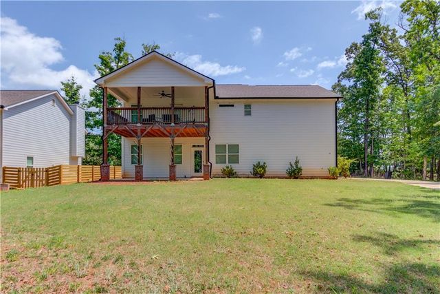 3350 Lanier Circle, Gainesville, GA 30506
