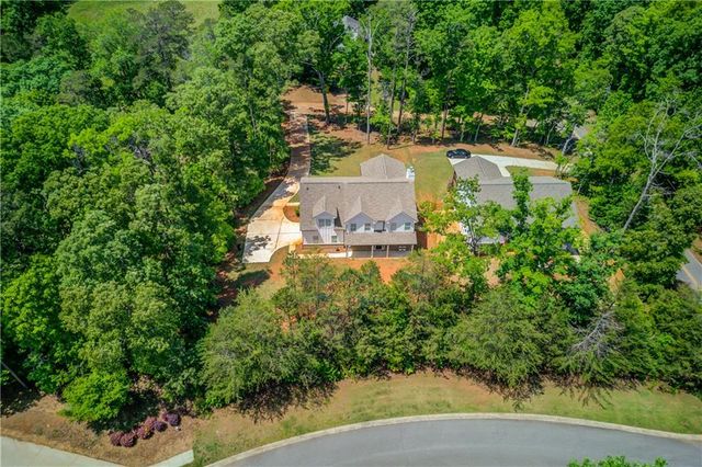3350 Lanier Circle, Gainesville, GA 30506