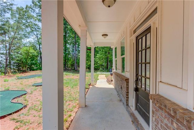 3350 Lanier Circle, Gainesville, GA 30506