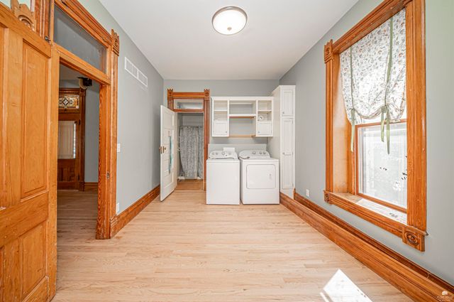 237 W 3rd Street, Junction City, KS 66441