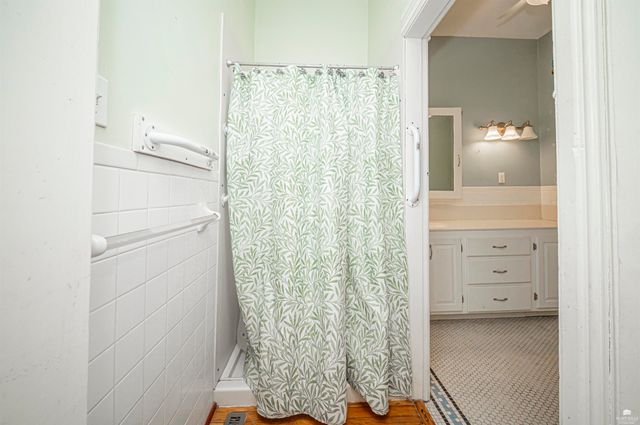 237 W 3rd Street, Junction City, KS 66441