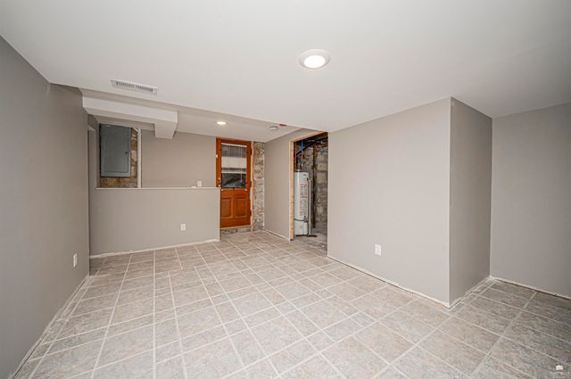 237 W 3rd Street, Junction City, KS 66441