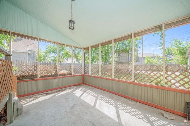 237 W 3rd Street, Junction City, KS 66441