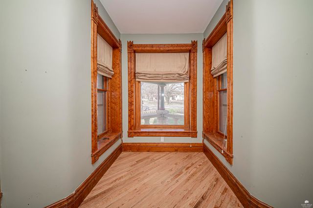 237 W 3rd Street, Junction City, KS 66441