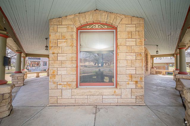 237 W 3rd Street, Junction City, KS 66441