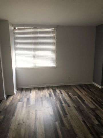 3525 Sage Road 706, Houston, TX 77056