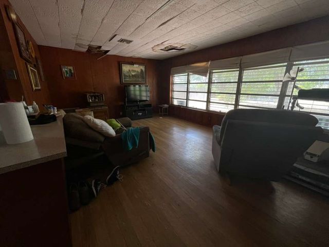 9834 Redbud Dr, Corpus Christi, TX 78410