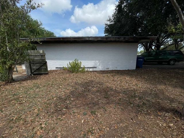 9834 Redbud Dr, Corpus Christi, TX 78410