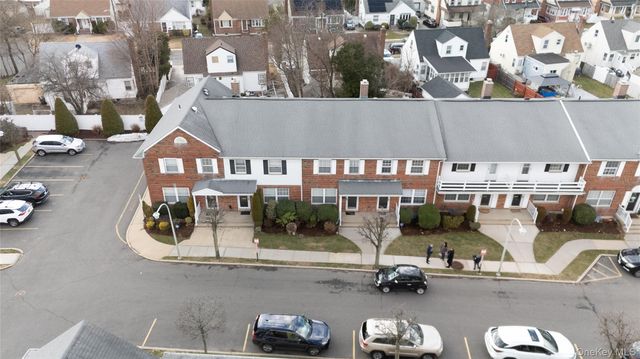 678 Front Street E, Hempstead, NY 11550