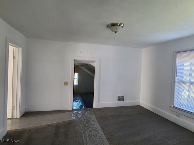 3929 Robertsville Avenue SE, Minerva, OH 44657