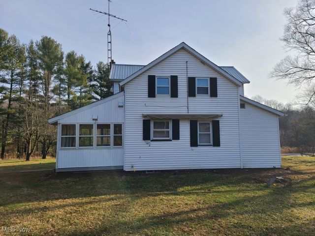 3929 Robertsville Avenue SE, Minerva, OH 44657