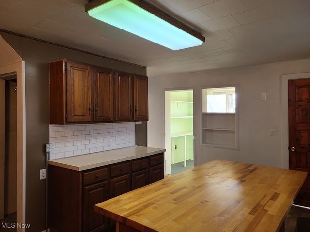 3929 Robertsville Avenue SE, Minerva, OH 44657