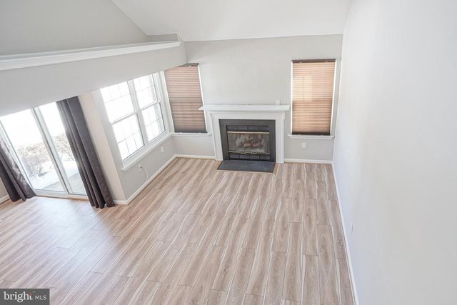 82 WOODLAKE DR, Marlton, NJ 08053