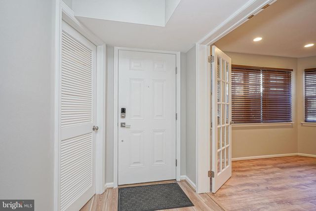 82 WOODLAKE DR, Marlton, NJ 08053