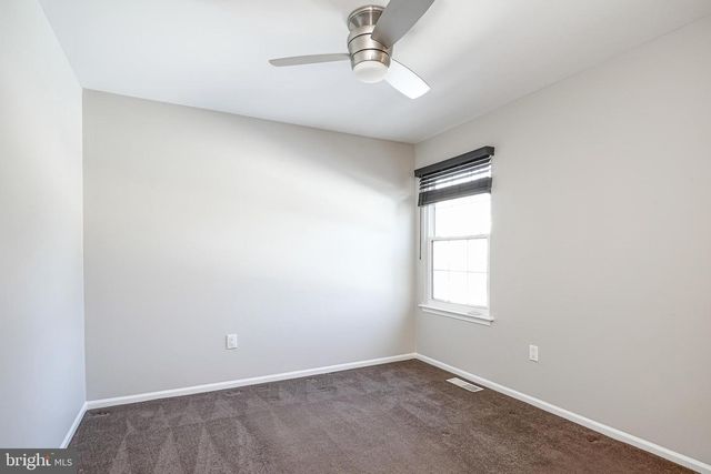 82 WOODLAKE DR, Marlton, NJ 08053