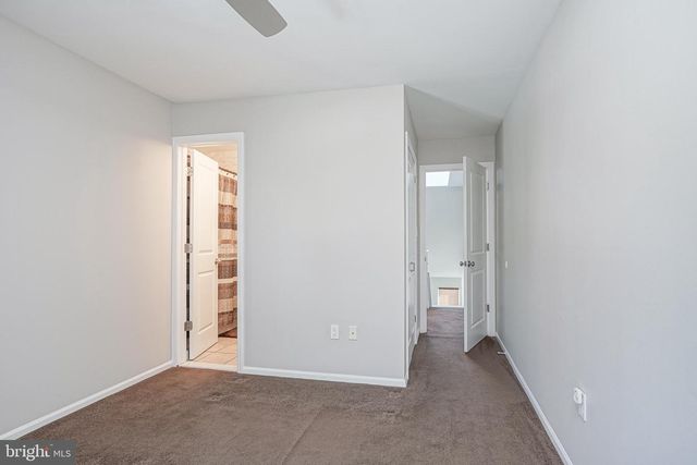 82 WOODLAKE DR, Marlton, NJ 08053