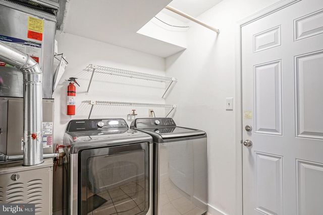 82 WOODLAKE DR, Marlton, NJ 08053