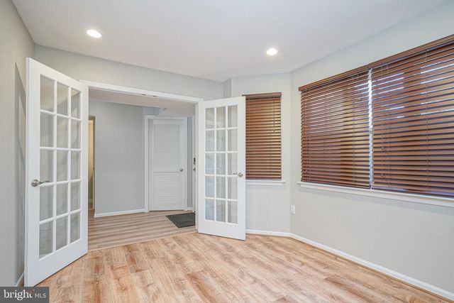 82 WOODLAKE DR, Marlton, NJ 08053