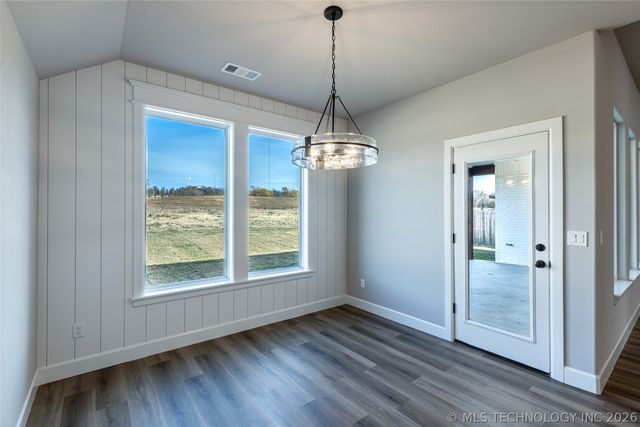 27909 E 107th Street S, Coweta, OK 74429