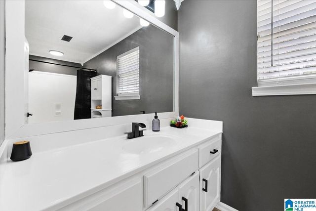 8821 CLUBHOUSE CIRCLE, Pinson, AL 35126